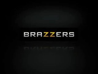 Brazzers - голям цици при училище - (rikki шест, keiran завет) - duel намерения