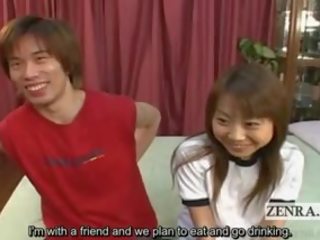 Subtitulado japonesa aficionado entrevista haciendo el amor trío