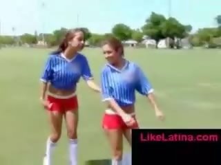 Latina babes cinta sepakbola