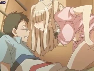 Lascive l'anime blond masturbation