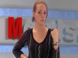 Ruský moskva dcera dělá televize zprávy