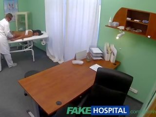 Fakehospital young ýaşlar young woman not on birth control bends over for doctors cr