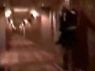 安全 guard 亂搞 一 strumpet 在 旅館 corridor