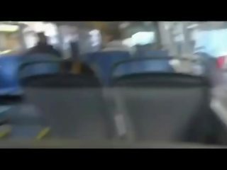 Chupando y follando en alemana autobús