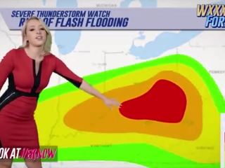 Meteorologist &lpar;zoey monroe&rpar; warns 的 humidity 滑动 在 如 &lpar;michael vegas&rpar; slides 他的 约翰逊 在 她的 的阴户 - 看 ather 现在