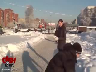 Dangerous public sex movie and Blowjob to keep warm